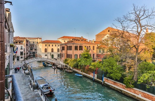 Castello Apartment | Ca Dei Greci Canal View