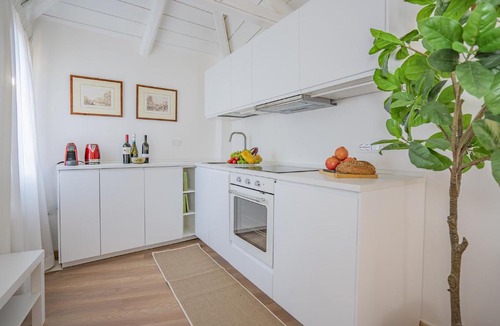 Cannaregio Apartment | Ca' Dei Musicanti 3 Few Steps from Rialto Bridge!