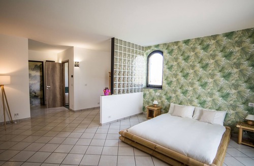 Farigliano Bed & Breakfast | Ca' del Viaggiatore