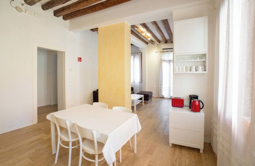 Castello Apartment | Ca Lion