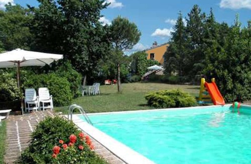 Urbino House | Ca Piero - ein antikes Borgo by Interhome
