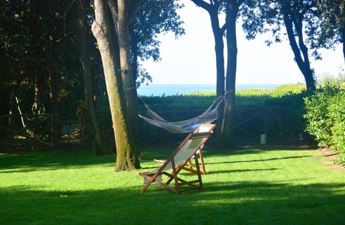 Punta Ala House | Cala Dei Pirati. Garden cottage with sea view on the Tuscan archipelago