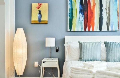 Wellington-Harrington Apartment | Cambridge