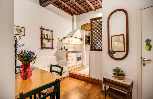 Rione VI Parione Apartment | Campo dè Fiori Eleonorhouse