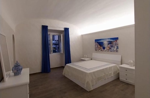 Rione VII Regola Apartment | Campo de’ Fiori on vacation with class