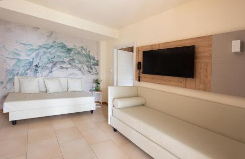 Donoratico Resort | Canado Family Hotel