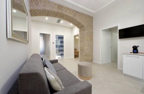 Vatican Apartment | Candia 143 Apartment Luxury