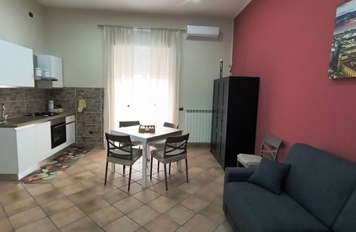 Naples City Centre Apartment | CARAFA RESIDENCE APARTMENT IN CITY CENTER A FEW MINUTES FROM STATION AND METRO