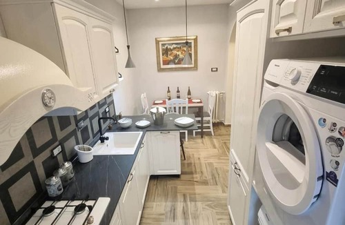 Aurelio Apartment | Carpegna Suite 92 Apartment with Mountain View, Wi-Fi and Air Conditioning