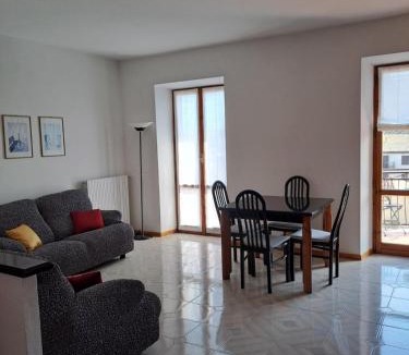 Gradoli Apartment | Casa Ai giardini