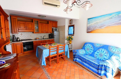 Chiesa Nuova Apartment | CASA ALESSANDRA POSITANO