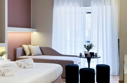 Bari City Centre Hotel | Casa Almika Abate Gimma