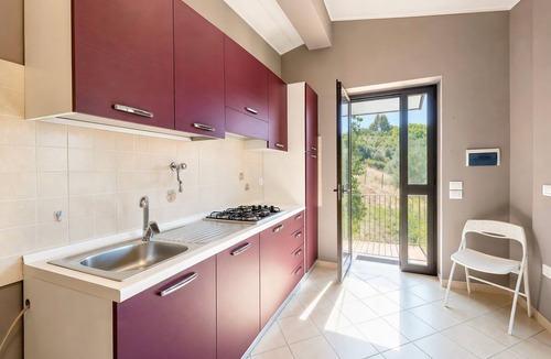 Chiesiola Apartment | Casa Carrubo - Villa Mapa with Sea View, Wi-Fi & Air Conditioning