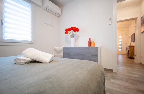 Favaro Veneto House | Casa con parcheggio interno gratis e tram Venezia