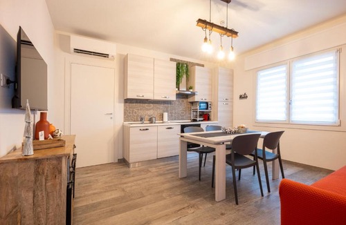 Favaro Veneto House | Casa con parcheggio interno gratis e tram Venezia