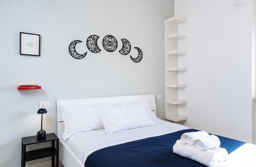 Quartiere XXIII Alessandrino Apartment | Casa dei Girasoli - 15 min Mirti - Colosseo