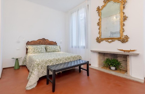 Santa Croce Apartment | Casa dell'Aviatore con terrazza sul giardino
