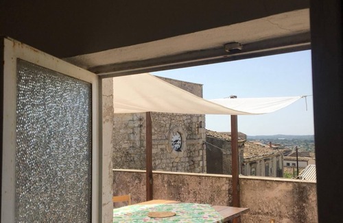 Palazzolo Acreide Historic Centre Apartment | Casa dell'Orologio - Two Bedroom Apartment, Sleeps 4