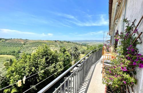 Montemerano House | Casa Delle Mura
