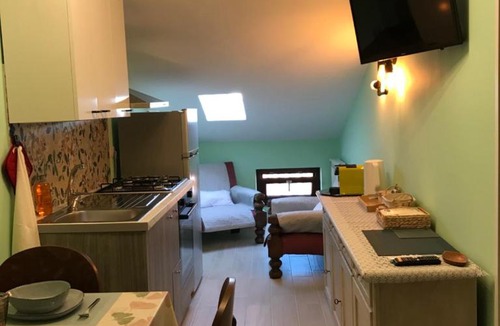 Sant'Angelo Le Fratte Apartment | Casa Finalmente 1