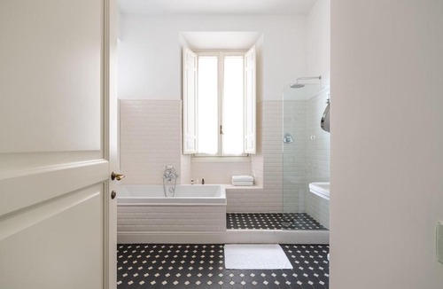Rione VII Regola Apartment | Casa Giulia, a Burghesius home