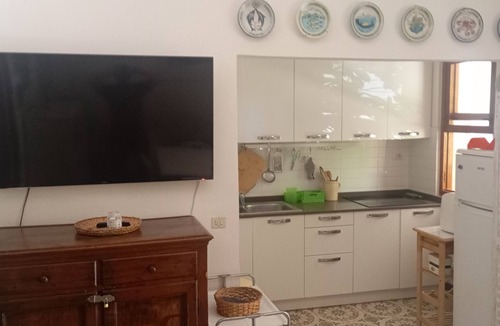 Giglio Campese House | Casa Glicine Isola Del Giglio: Sea View, Private Terrace and Garden