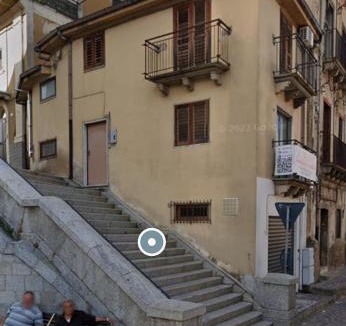 Cinquefrondi Apartment | Casa in Piazza