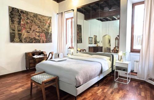 Rione XIV Borgo Apartment | Casa Lovera in Vaticano - Elegant Charming Historic APT
