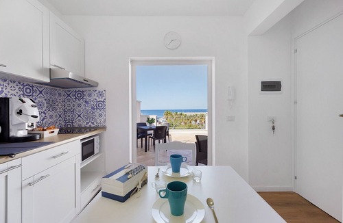 Isola delle Femmine House | Casa Ludovica Second Floor: Sea View, Wi-Fi and Air Conditioning