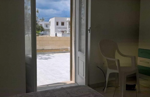Marina di Ostuni Villa | Casa Luna a stone's throw from the sea