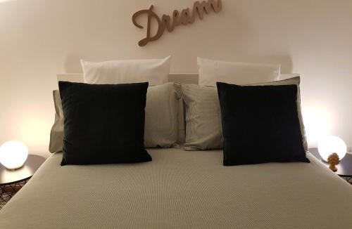 Ruggero Settimo Apartment | Casa MaMo 36