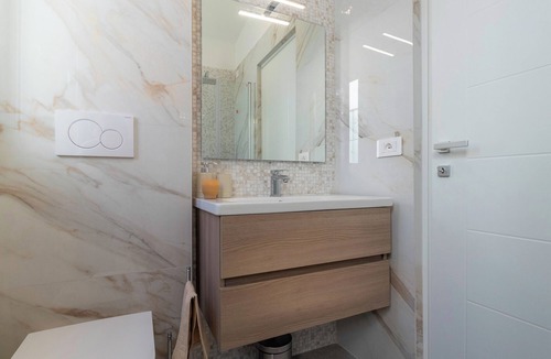 Quartiere XXXIV Lido di Ostia Levante Apartment | CASA MARISA, Elegance bright and harmonious spaces for a quality stay