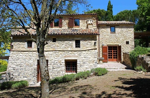Baschi Villa | Casa Olea - Charme Holidays