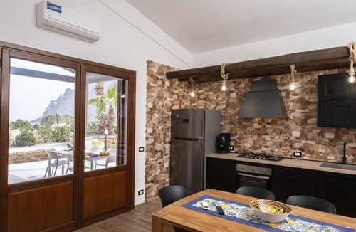 Custonaci Villa | Casa Pietra Bianca | Cornino Bay | Modern comfort | Private pool | Sicily