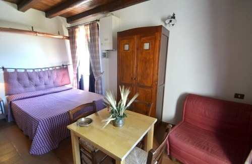 Padua House | Casa Pausania G, fully refundable with voucher*: A graceful studio apartment, with Free WI-FI.