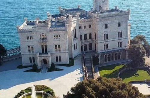 Citta Nuova-Barriera Nuova-San Vito-Citta Vecchia Apartment | Casa Revoltella