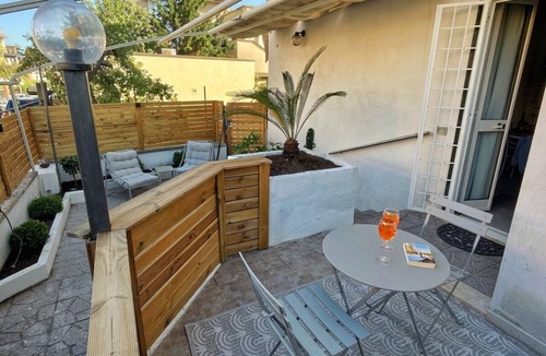 Quartiere XXIX Ponte Mammolo Apartment | Casa Sofia Anna – Apartment in Rome near Metro Line B