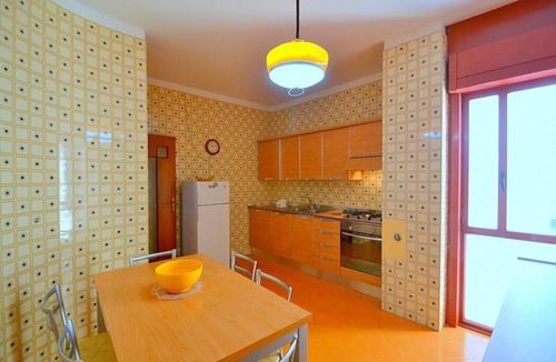 Vico Equense Apartment | Casa Toni: A welcoming apartment which faces the sun and the sea, with Free WI-FI.