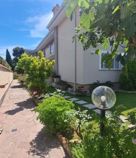 Zona XXX Castel Fusano House | Casa Vacanze da NONNA ANNA