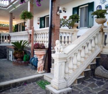 Marina Di Camerota House | casa vacanze Villa BAIA-LUNA