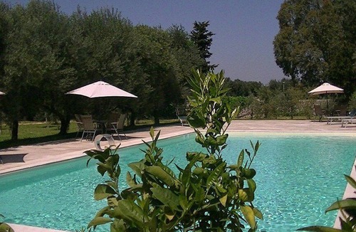 San Vito dei Normanni House | Casa Vega B: A welcoming trullo in the characteristic style of the Apulian countryside, with Free WI-FI.