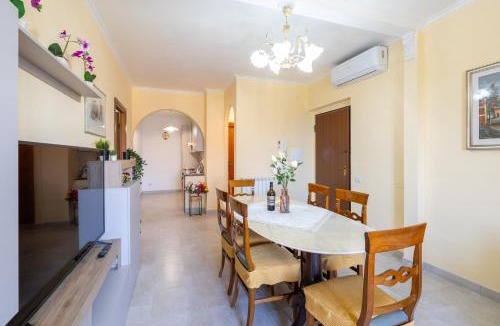 Borghesiana Apartment | CasaGiulia - RelaxTerrace 4min walk station