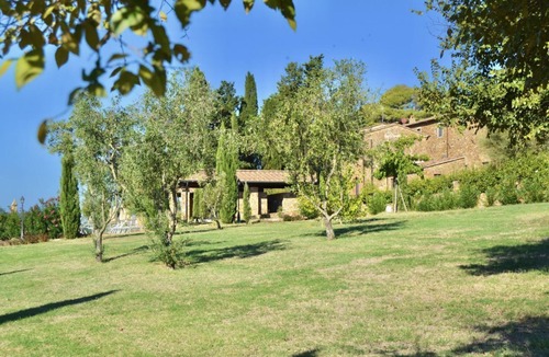 Casalappi Apartment | Casalappi 3-bedroom apartment with garden