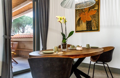 Saline Sadun Apartment | Casale Lorenzo - Apartment 4 with private terrace, shared garden and air conditioning