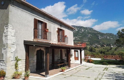 Cusano Mutri Bed & Breakfast | Casale San Felice B&B