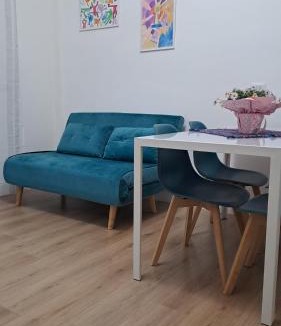 Quartiere XXIV Don Bosco Apartment | Casetta a Roma CIR 27426