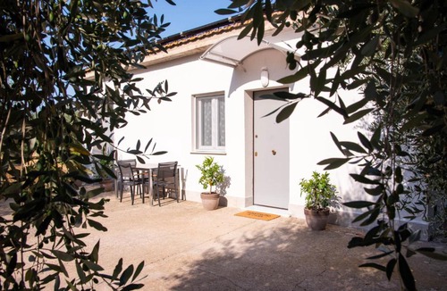 Bastia Umbra Apartment | Casina Mia Assisi Airport Perugia UmbriaFiere