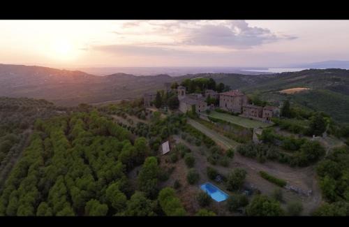 Panicale House | Castello di Mongiovino Vecchio "La Casa sulla Torre"