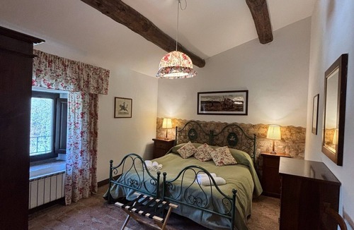 Grotte di Castro House | Castello di Santa Cristina
