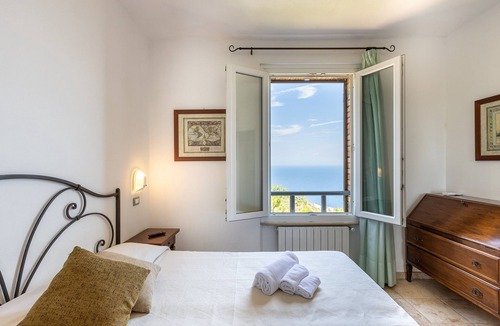 Isola del Giglio Hotel | Castello Monticello